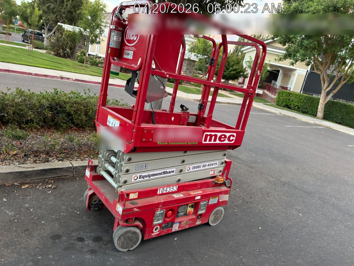 2020 MEC 1330SE Solid NM Tires, Steel Swing out Doors, LCS, Beacon, 900W Inverter