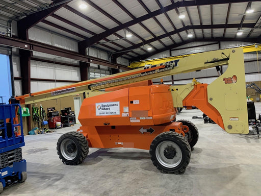 2020 JLG 800AJ
