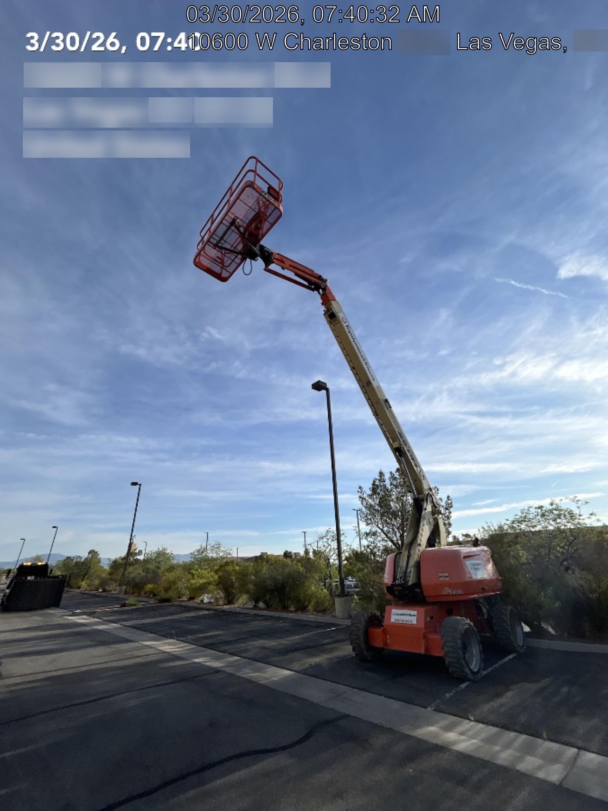 2019 JLG 660SJ