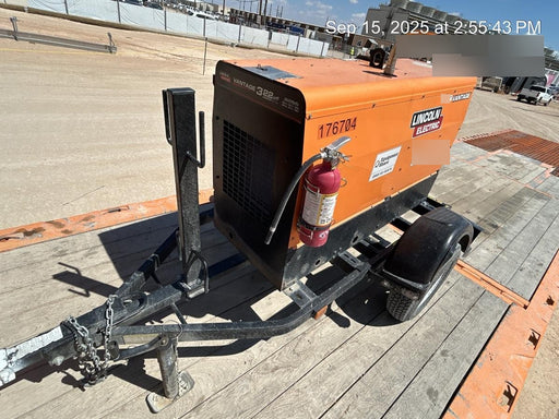 2021 Lincoln Electric Vantage 322 Vantage 322 Ready Pak 3 w/ Decals, ORANGE (includes trailer, cable rack, fender light kit) NO Telematics