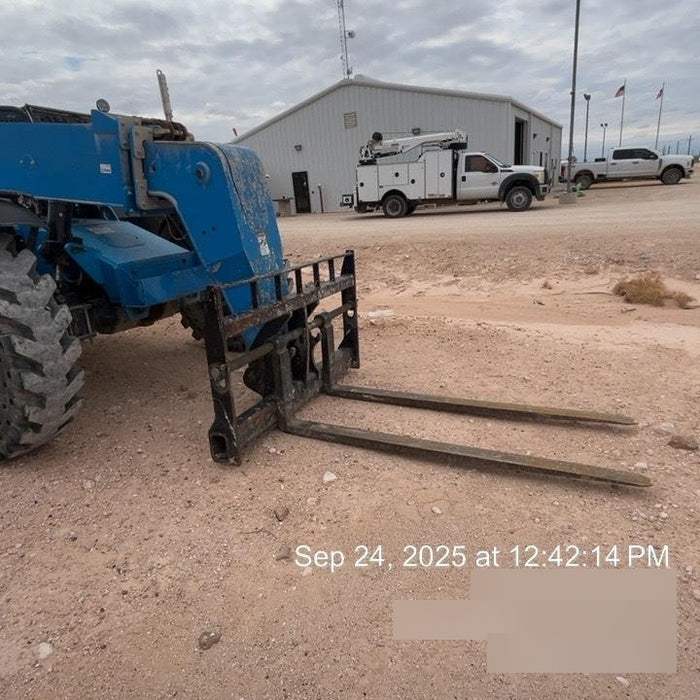 2020 Genie GTH-844 Canopy, Solid Tires, Work Lights, Beacon, Aux Hydraulics, Back up Alarm, Lifting Eye