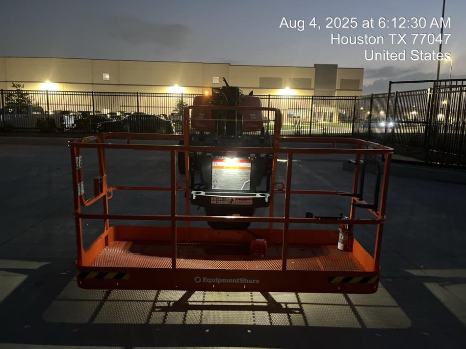 2025 JLG 660SJ