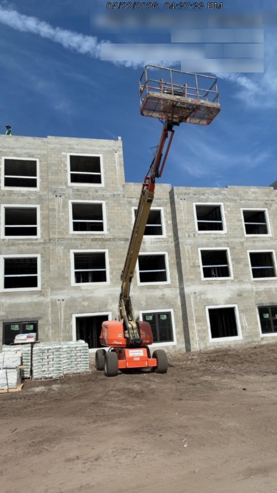 2021 JLG 660SJ