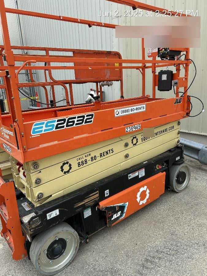 2022 JLG ES2632
