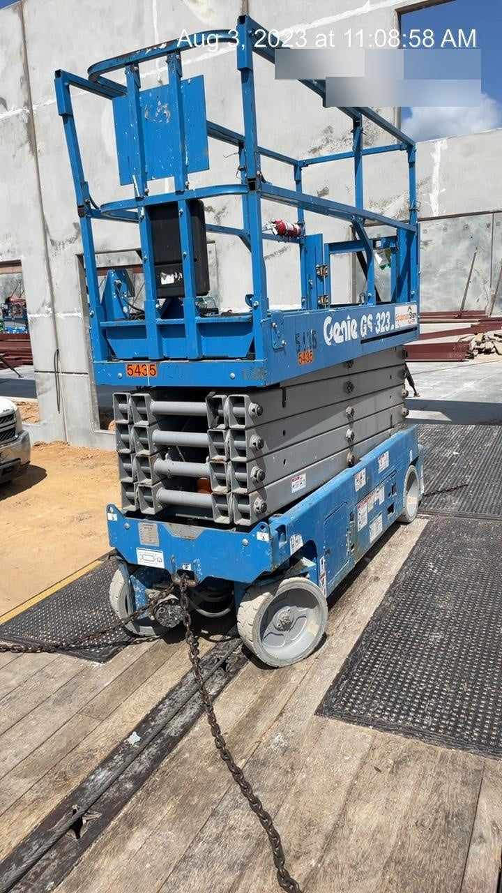 2017 GENIE GS-3232