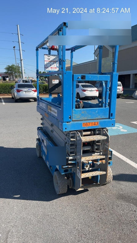 2022 GENIE GS-3232