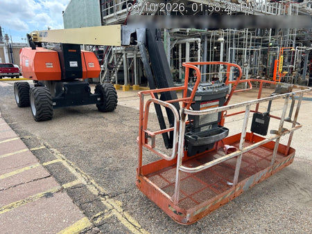 2023 JLG 800AJ