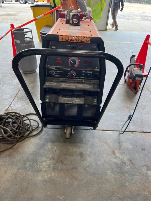 2021 Lincoln Electric Ranger 305 LPG LPG One-Pak (includes undercarriage, tank holder & tank strap) ORANGE