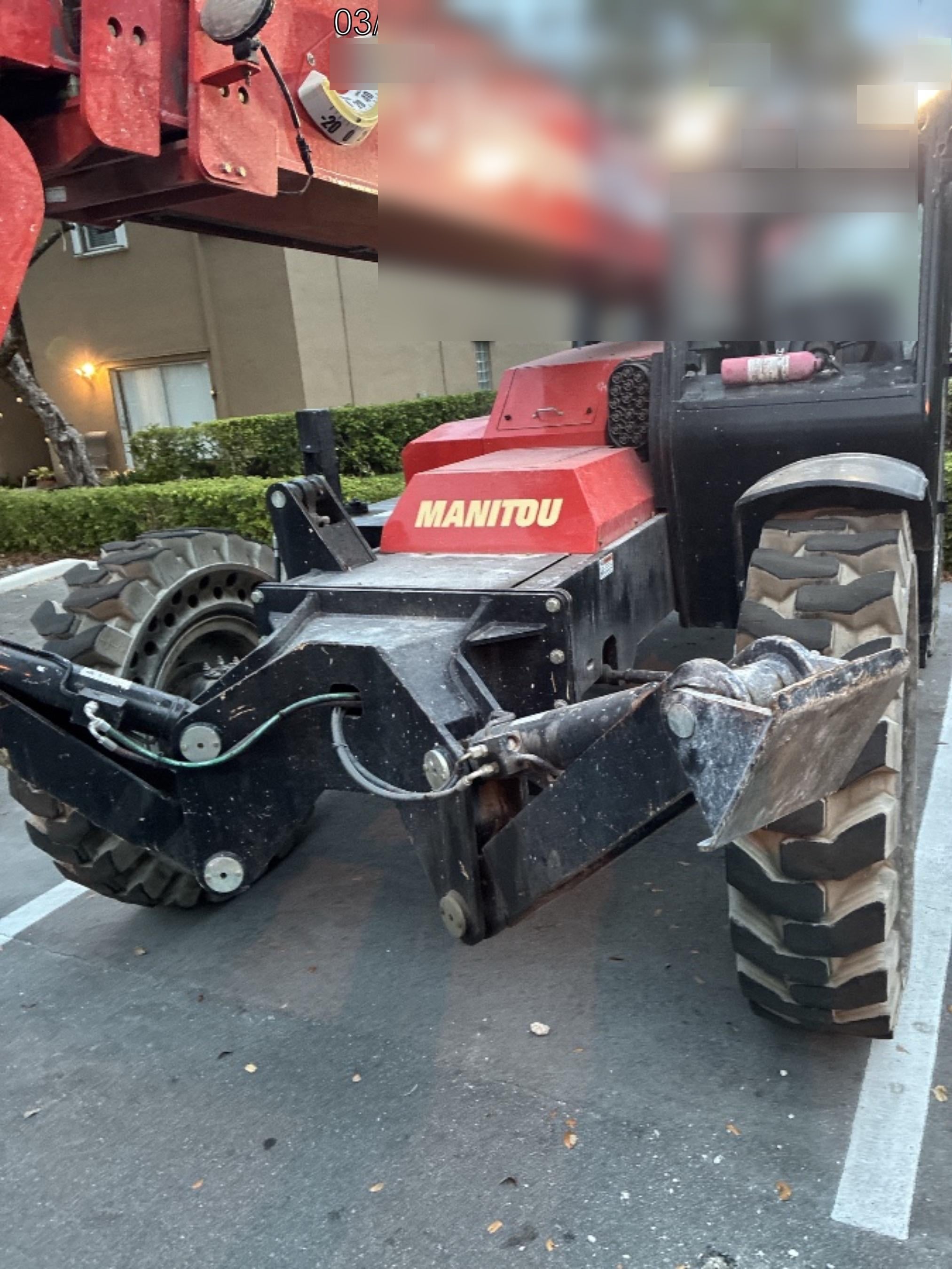 2023 MANITOU MTA10055