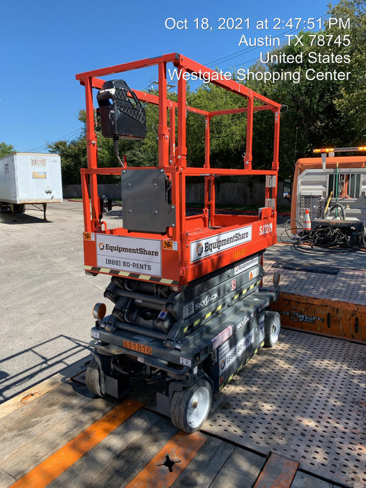 2020 Skyjack SJIII-3219 Solid NM Tires, Half height spring hinged entry gate, Dual Beacons, 800W Inverter