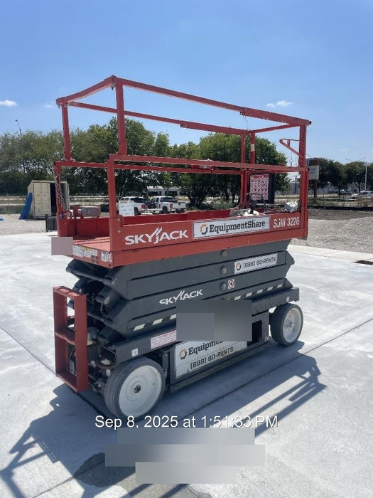 2019 Skyjack SJIII-3226 Standard Options, Trojan Batteries