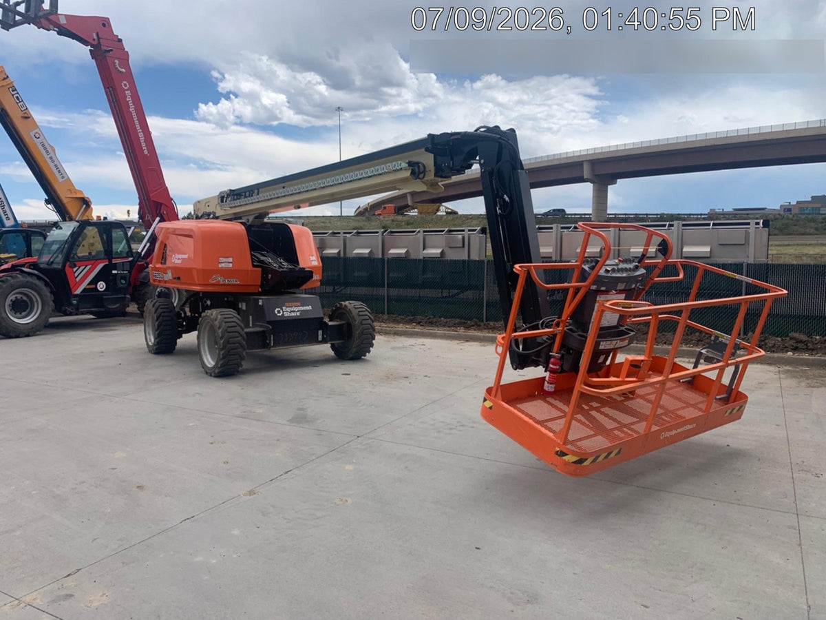 2025 JLG 660SJ