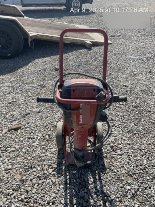 2020 HILTI TE 3000-AVR