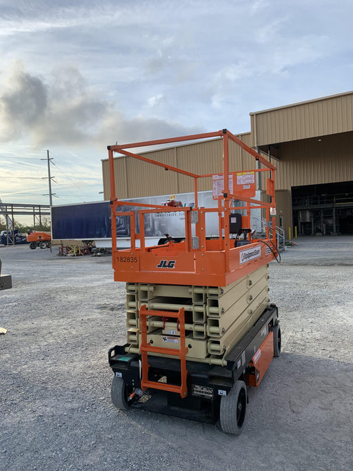 2021 JLG R3246