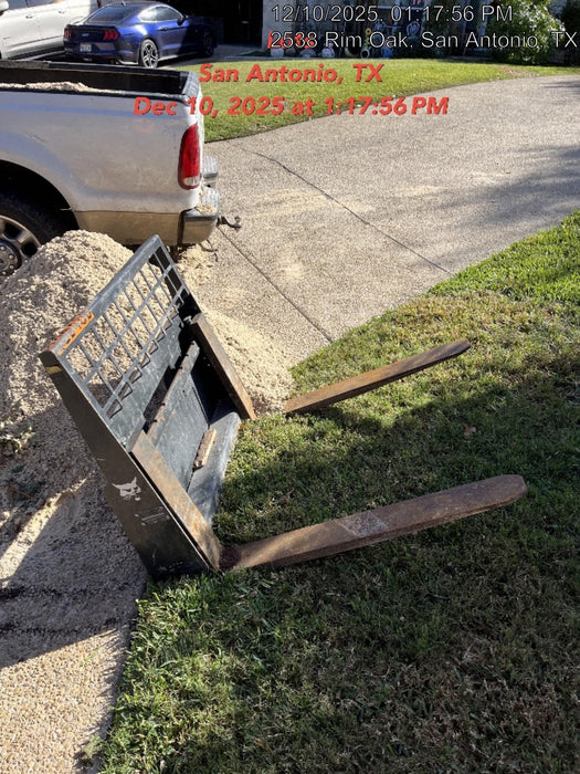 2023 BOBCAT 36" Mini Skid Steer Fork Carriage - Bobcat