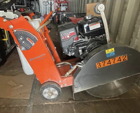 2023 HUSQVARNA FS400