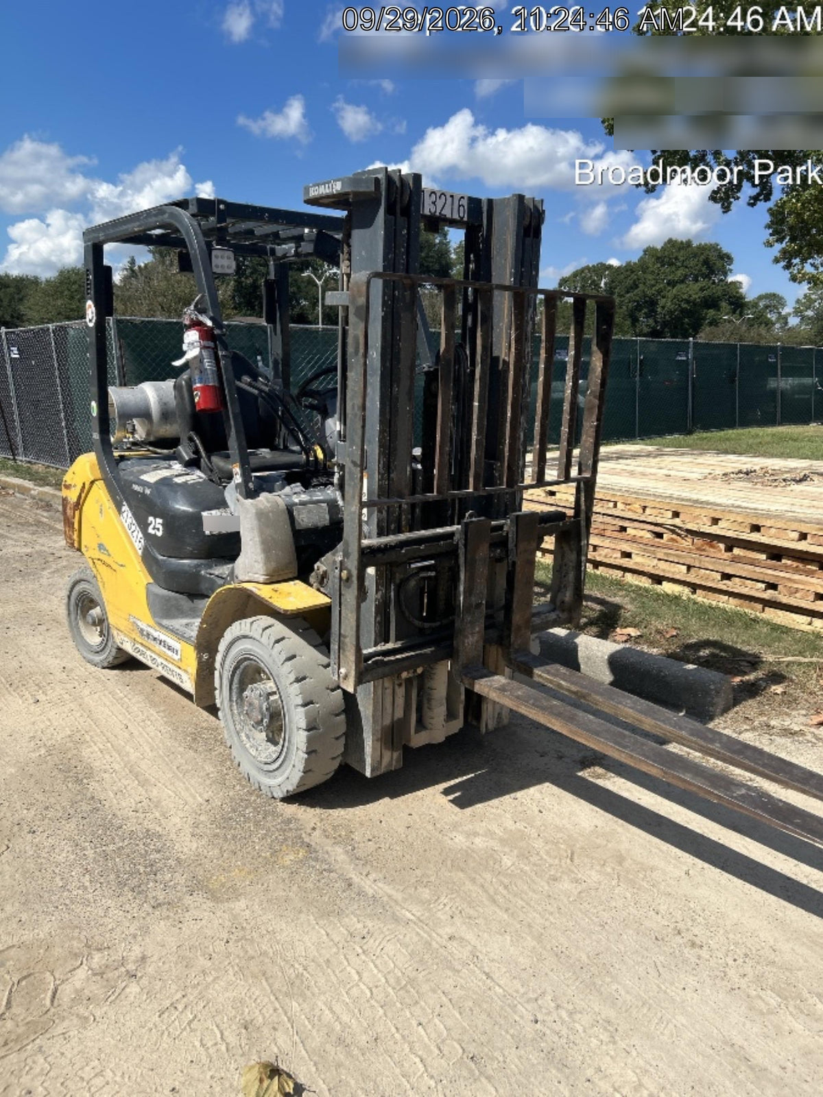 2022 KOMATSU FG25T-16