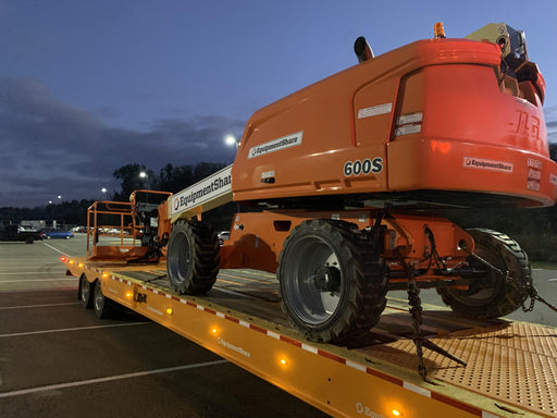 2021 JLG 600S