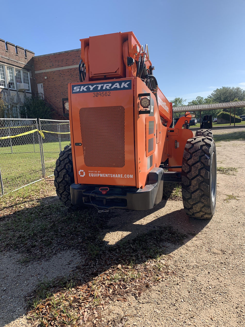 2023 SKYTRAK 10054