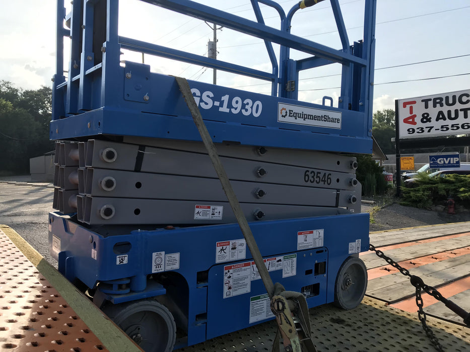 2020 Genie GS-1930 Solid Non Marking Tires, Beacon, Folding rails with half height swing gate