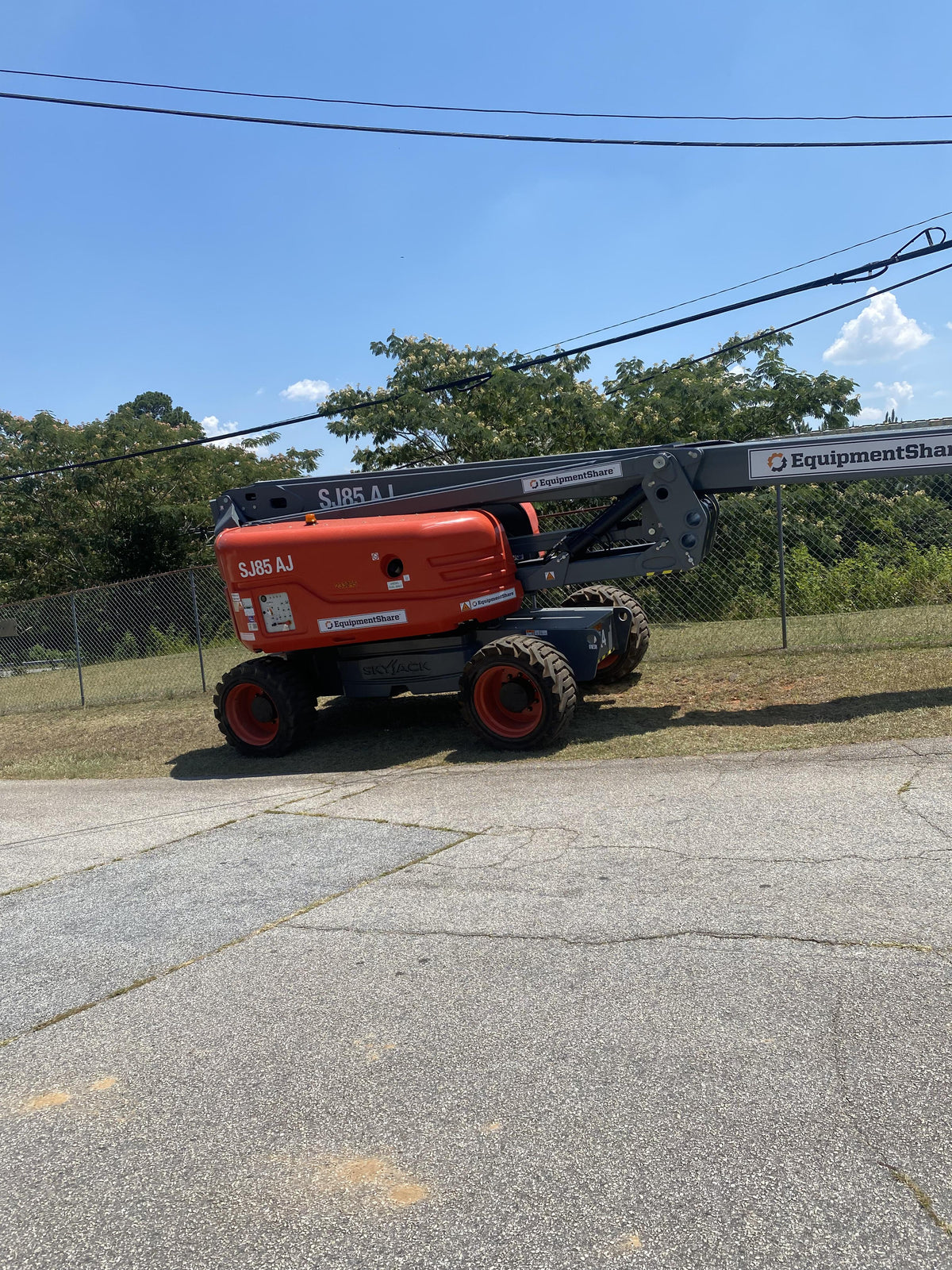 2022 SKYJACK SJ85 AJ