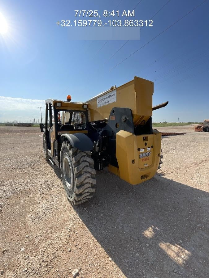 2022 SANY STH1256