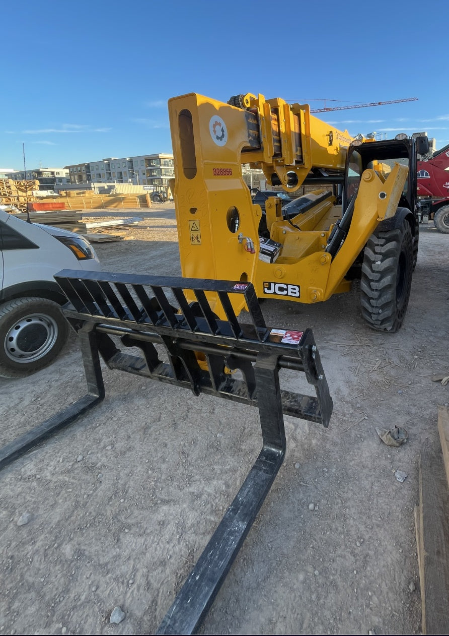 2023 JCB 510-56