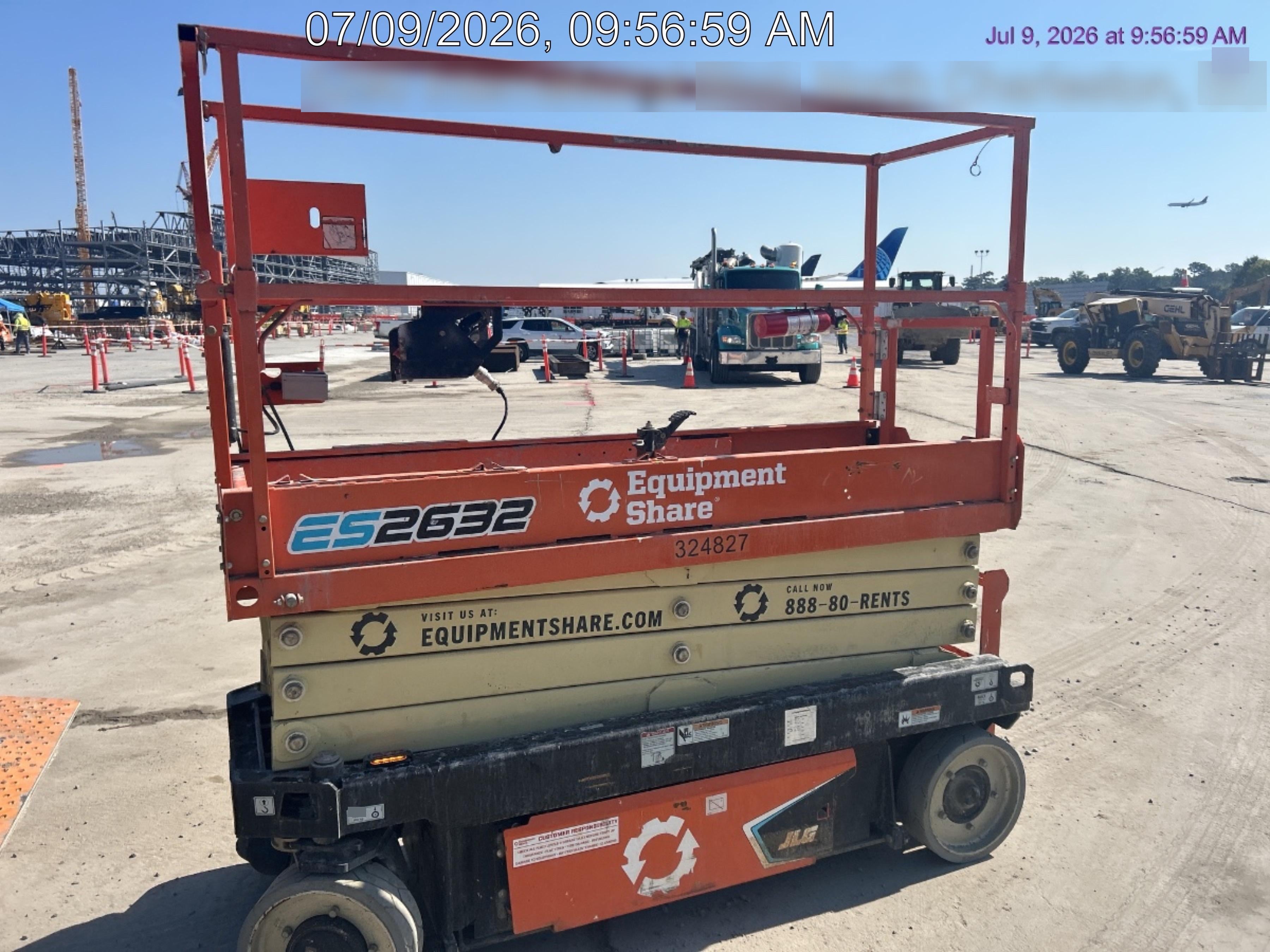 2023 JLG ES2632