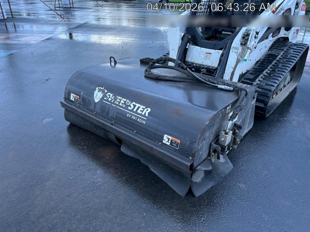 2020 PALADIN Sweepster SB72