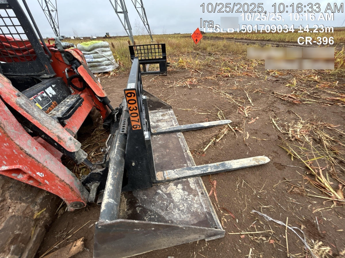 2025 ARROW MATERIAL HANDLING 24" Pallet Fork Frame
