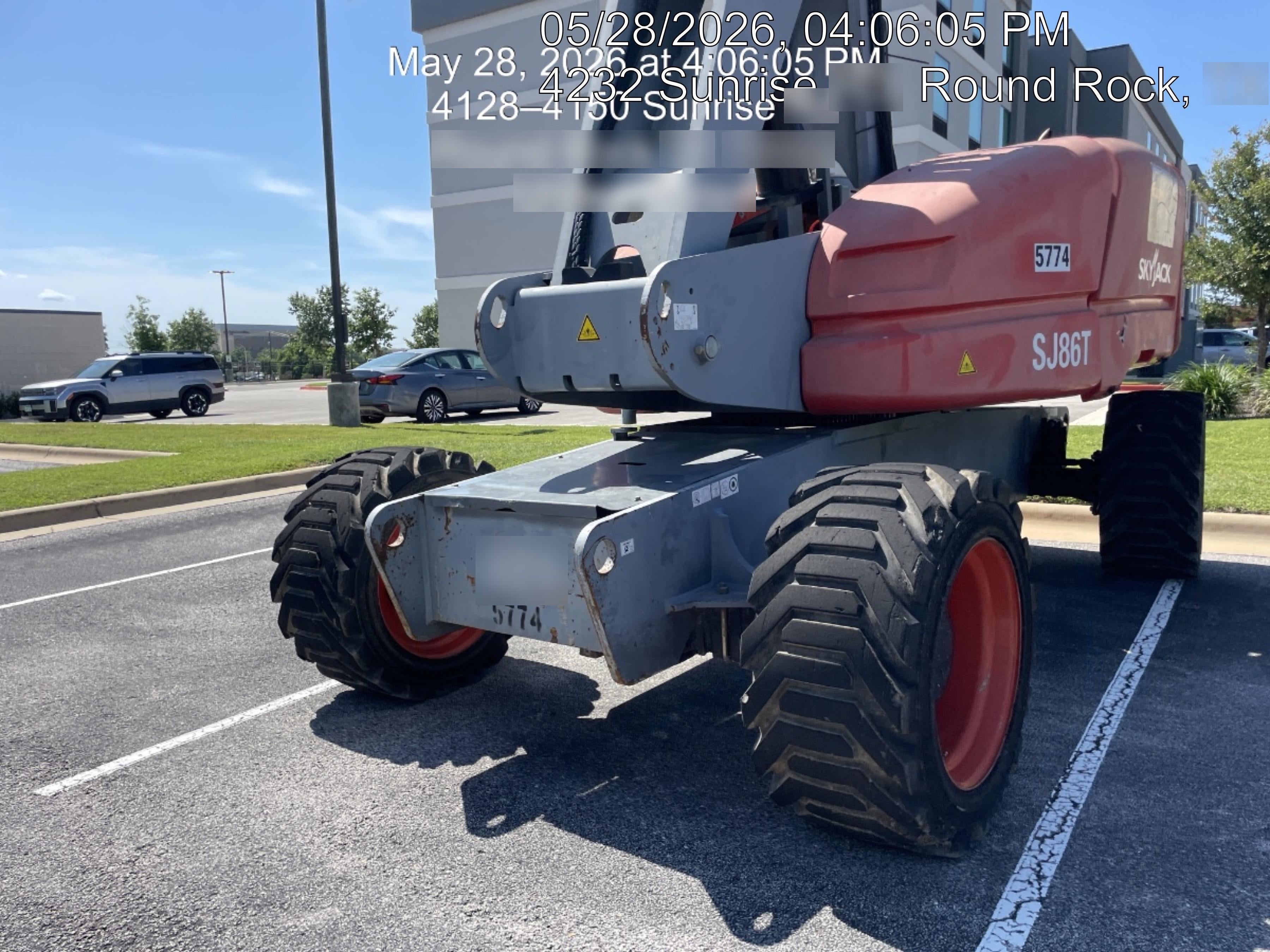 2017 SKYJACK SJ86T