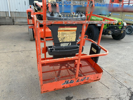 2020 JLG E400AJPN