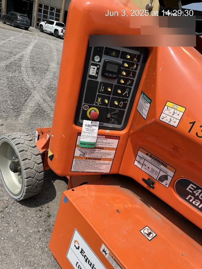 2021 JLG E400AJP Narrow