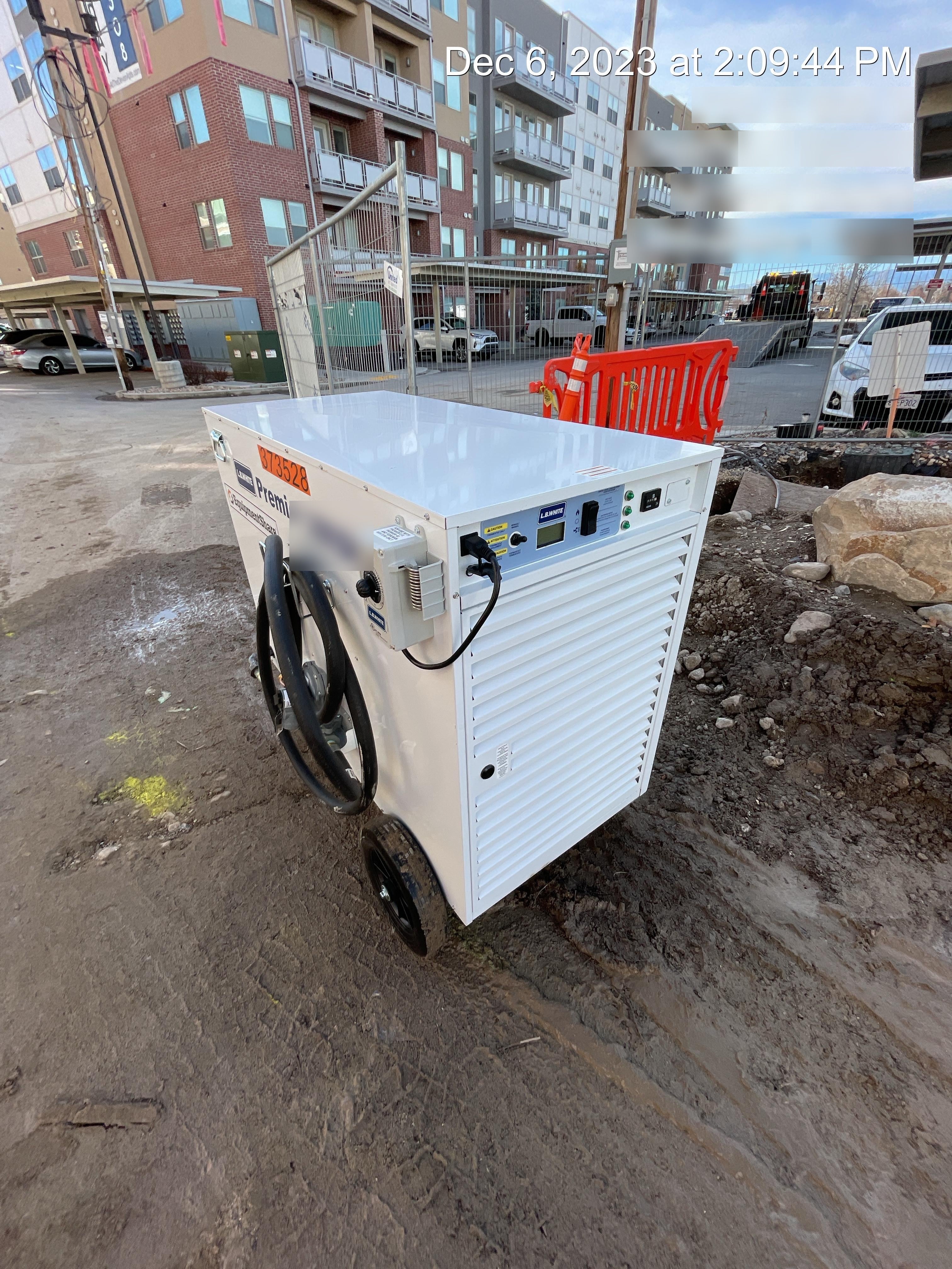 2023 LB WHITE Premier 350 DF 2.0 LINK