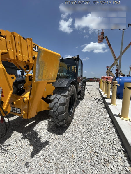 2026 JCB 514-56