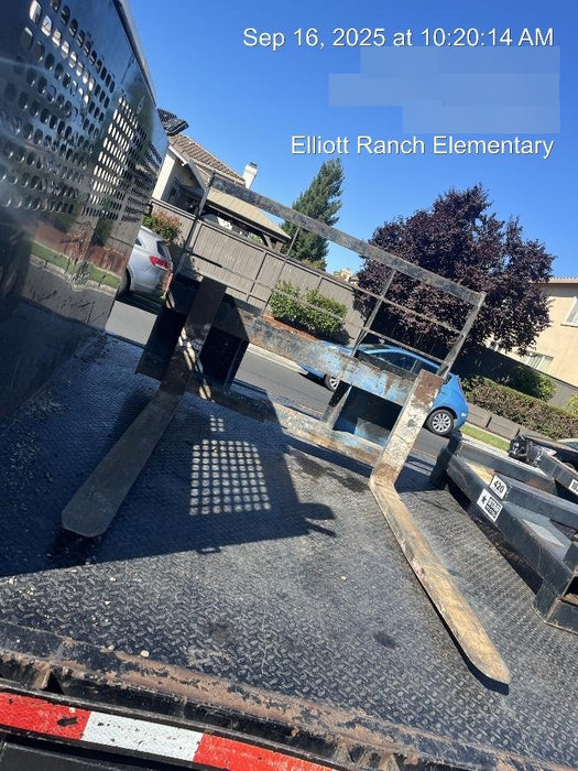 2020 ARROW MATERIAL HANDLING 60" Pallet Forks - Arrow