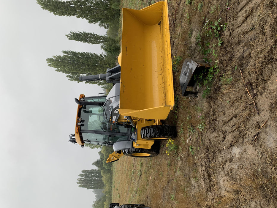 2020 John Deere 410L - Extendable Stick Cab/Heat/Air, 4WD, Extendable Stick, Pilot Controls, 2 Way Hydraulics, TAG Manual QC