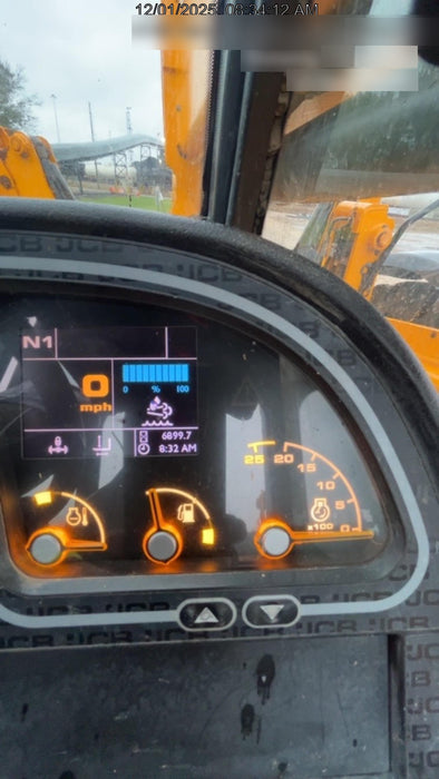 2019 JCB 512-56 109 HP w/CAB/HVAC, Beacon, Aux Hydraulics, Worklights, Solid Tires w/60" Carriage/Forks