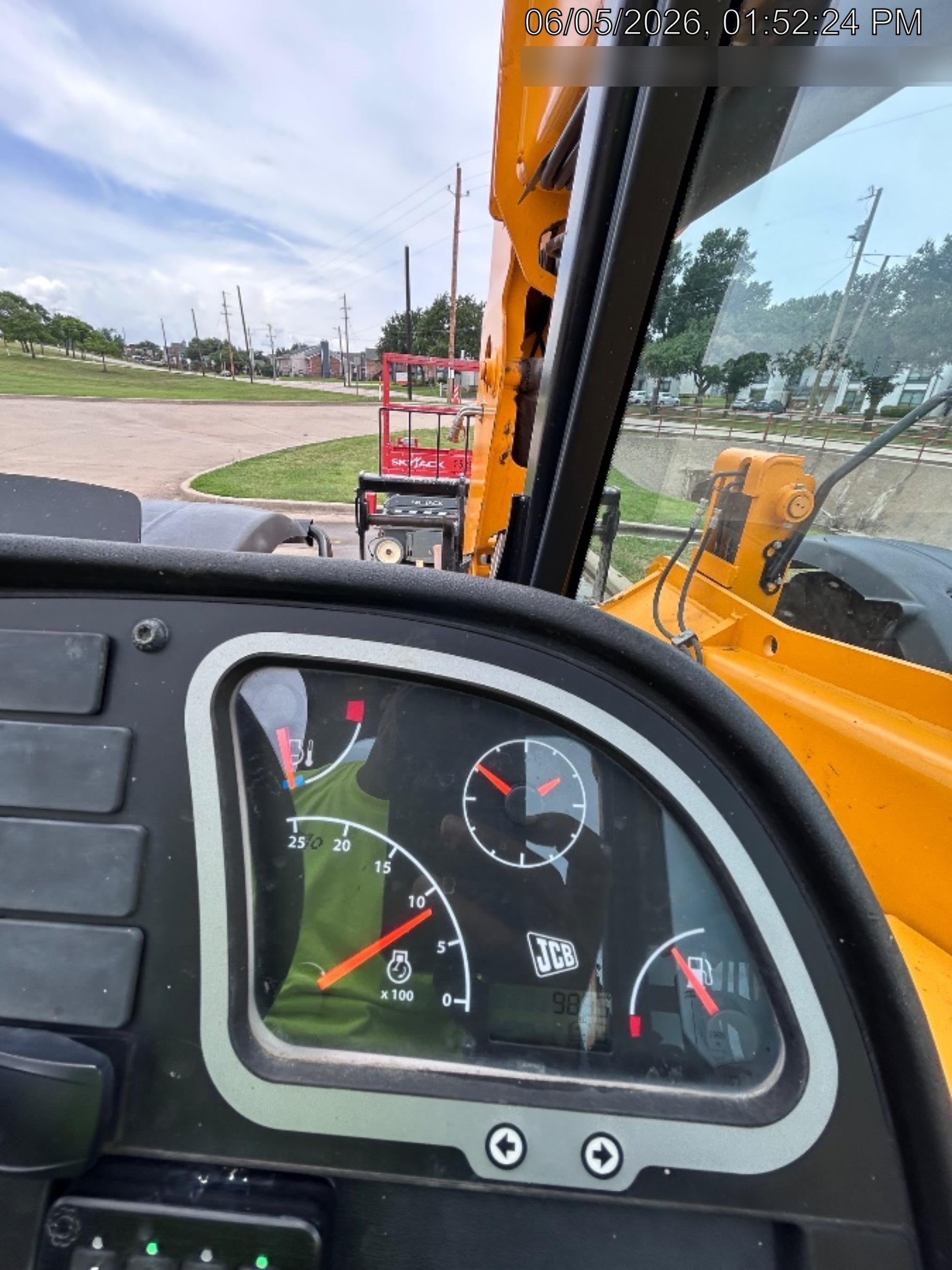 2023 JCB 506-36