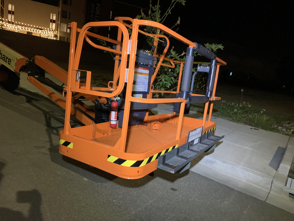 2023 JLG 460SJ