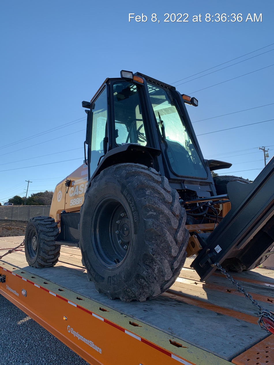 2021 CASE 588H