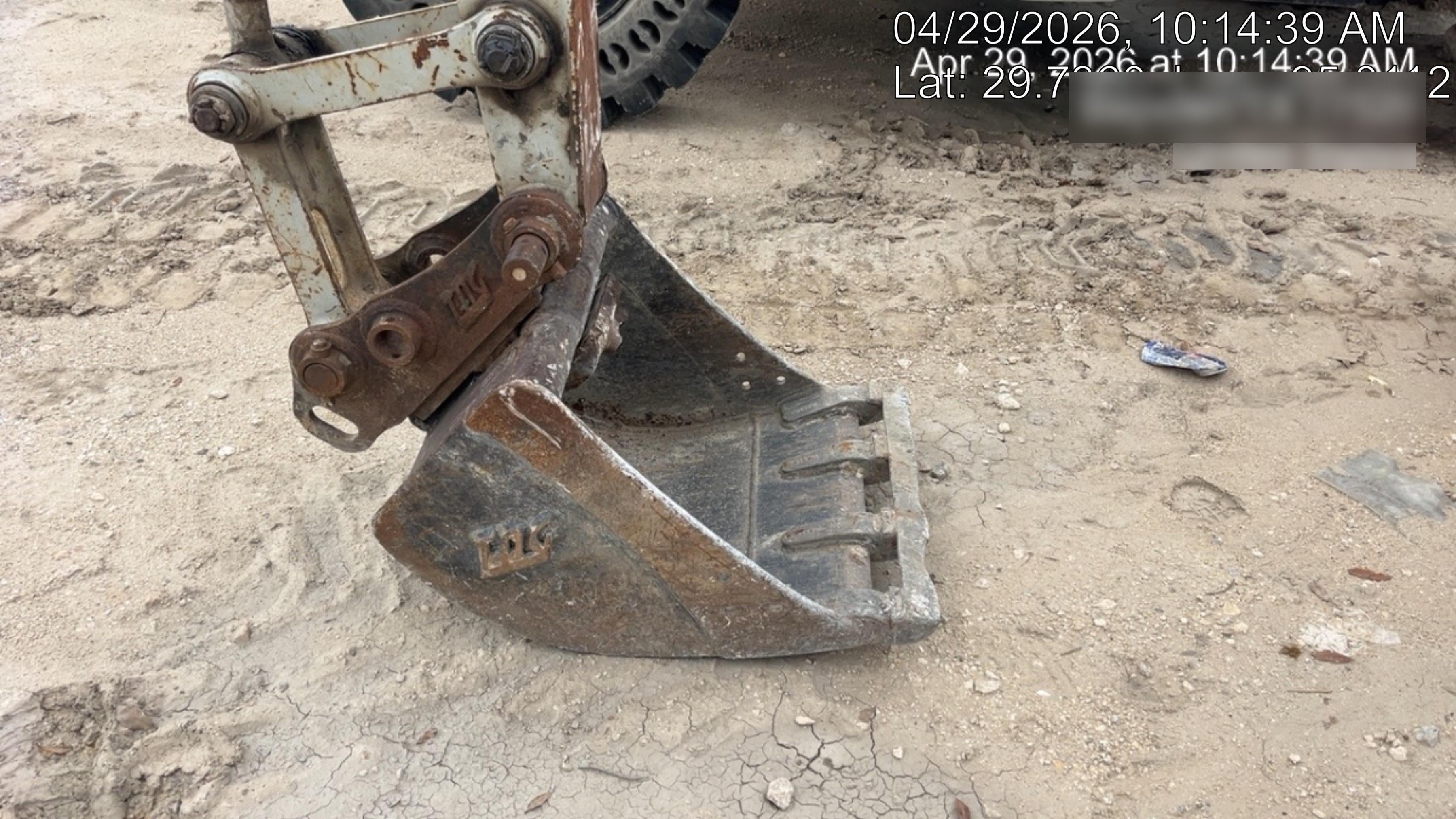 2019 Takeuchi TB260 Canopy, Standard Blade, Auxiliary hydraulics w/Manual QC, Hydraulic thumb, 12" ,18", 24" Bucket