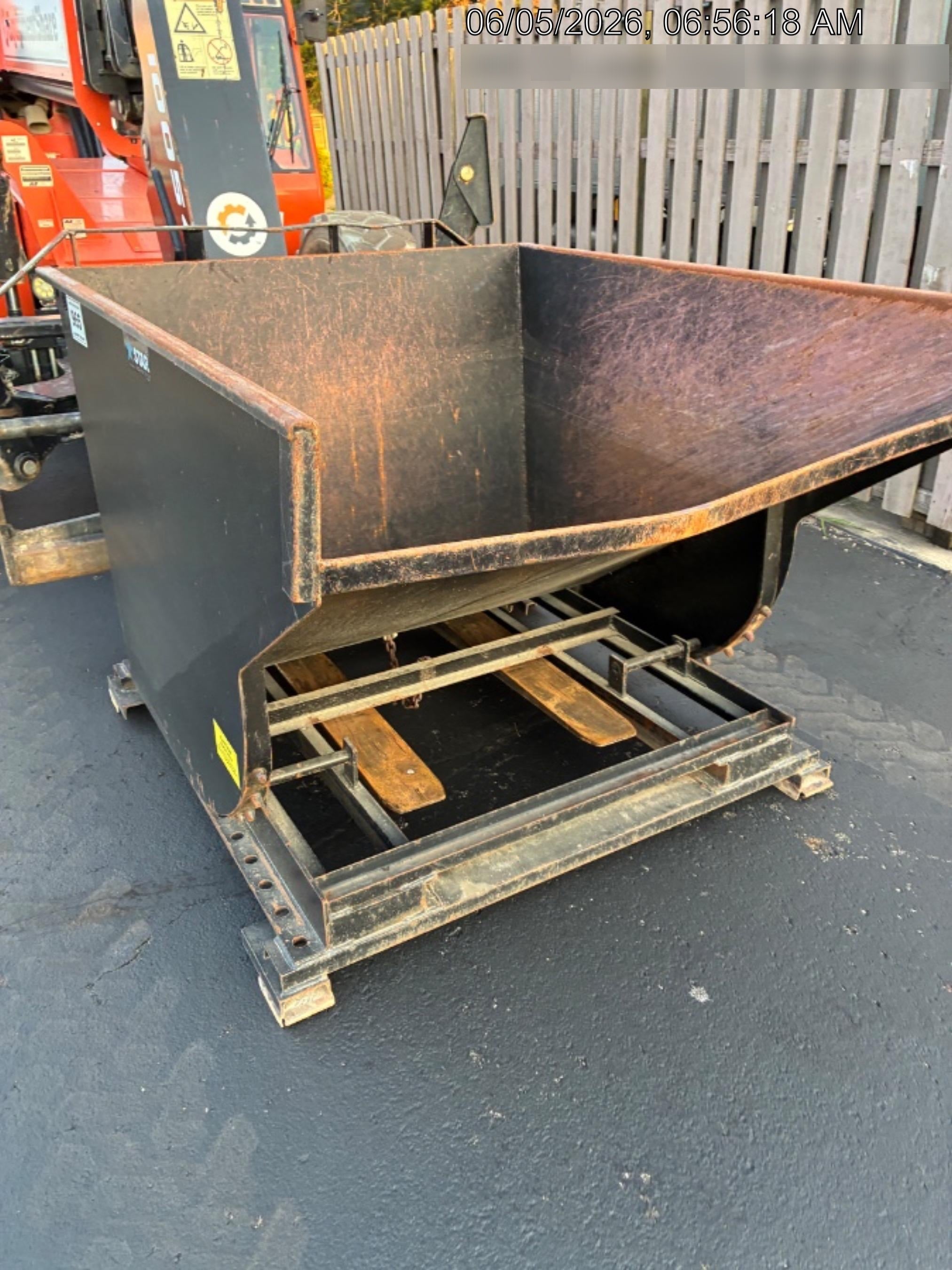 2025 STAR INDUSTRIES M-1820 - Self-Dump Hopper