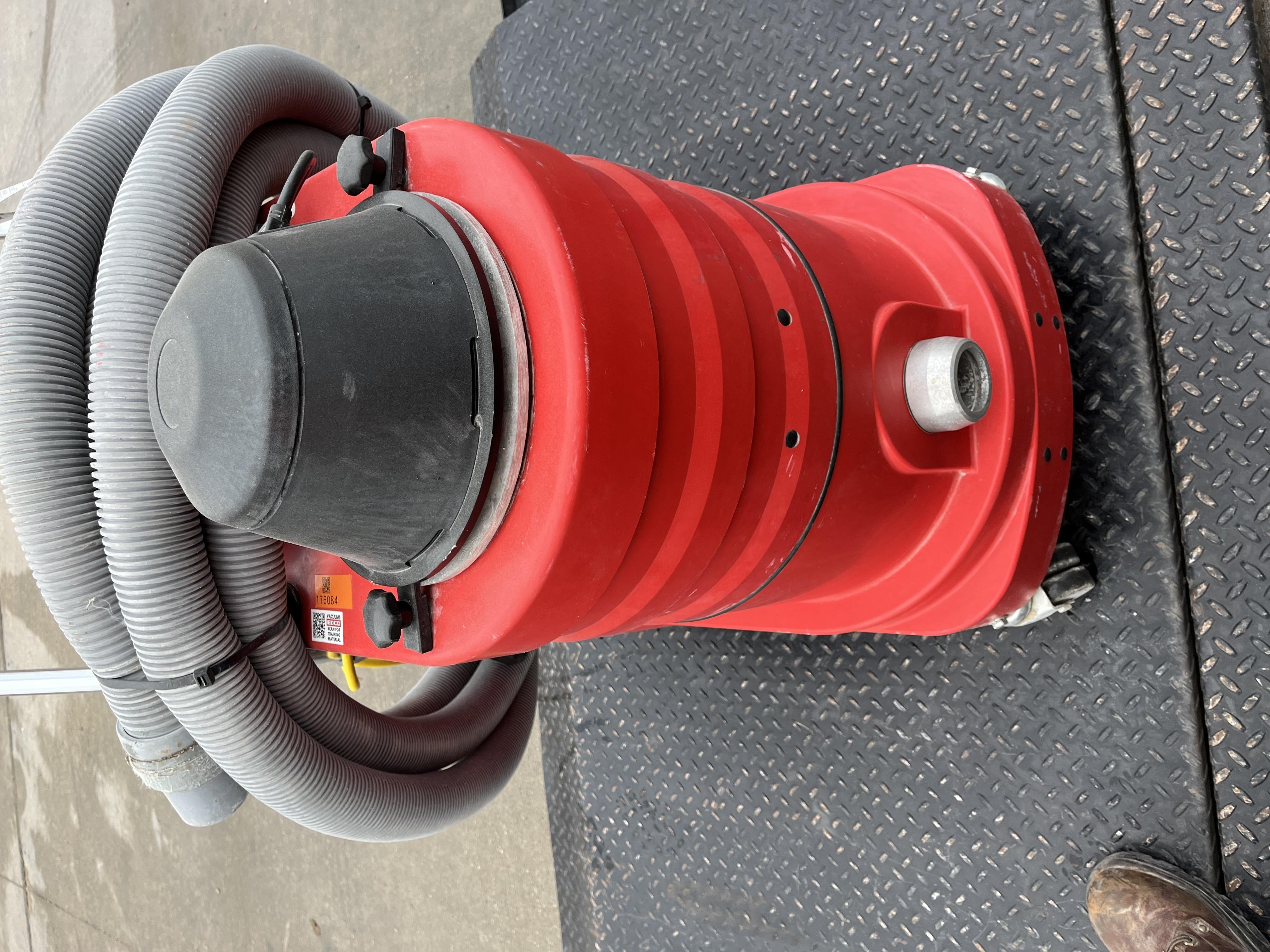 2021 EDCO VAC-200