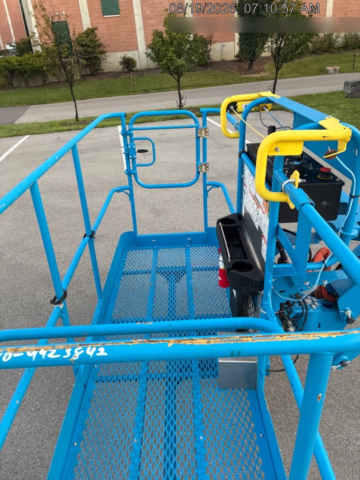 2024 GENIE S-85 XC