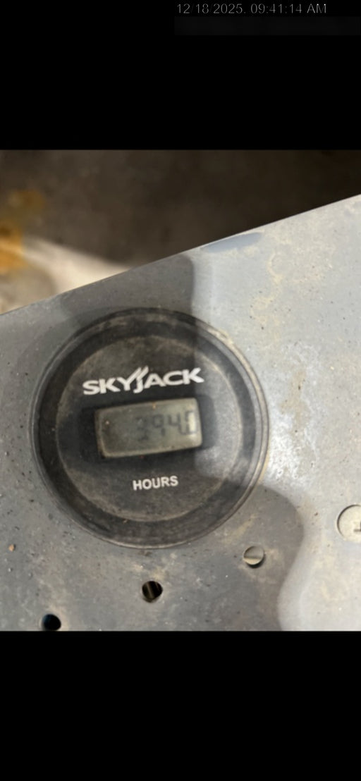 2017 Skyjack SJIII-3219 Standard Rental Specs
