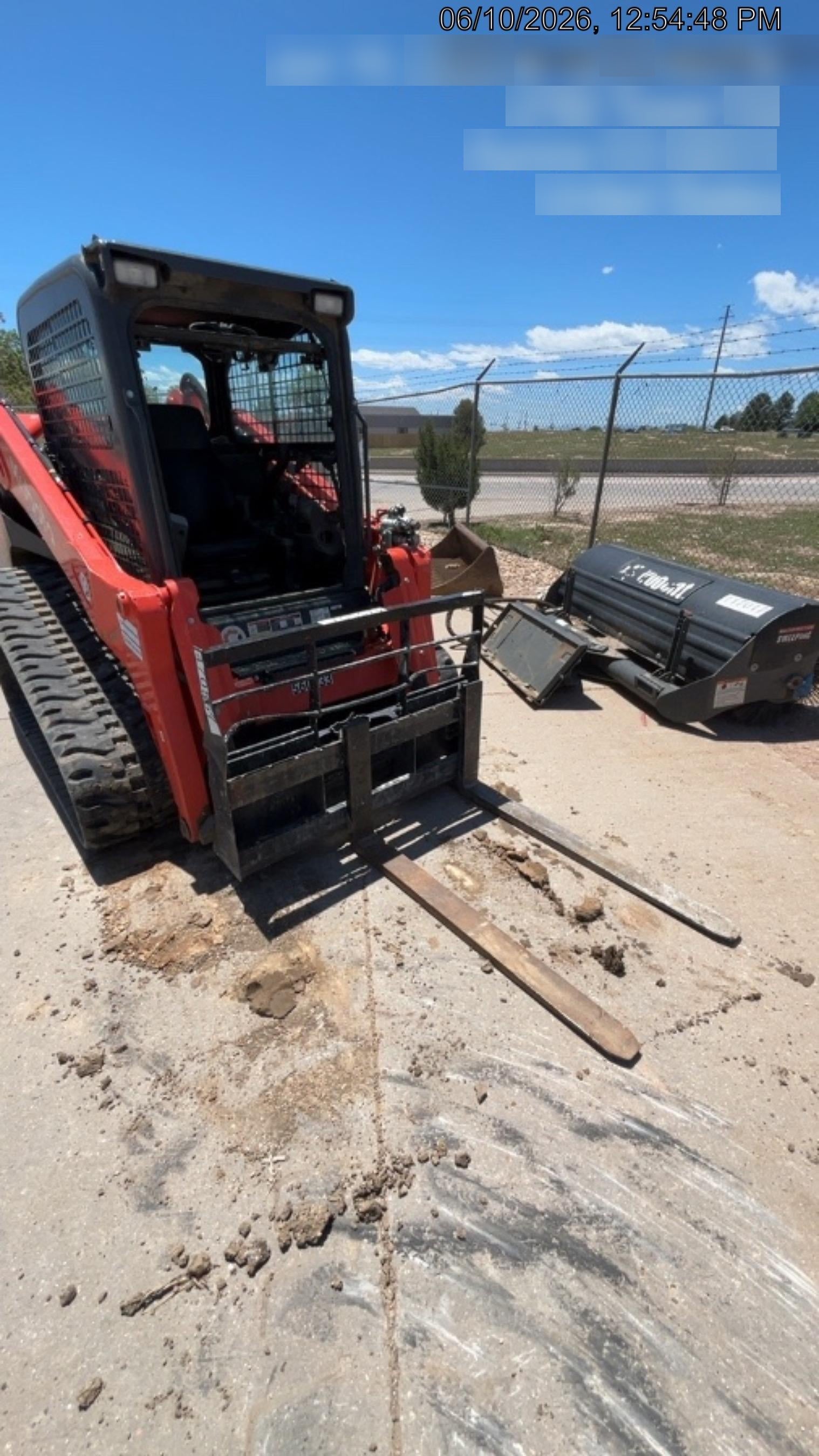 2024 ARROW MATERIAL HANDLING F5100CB - 72"