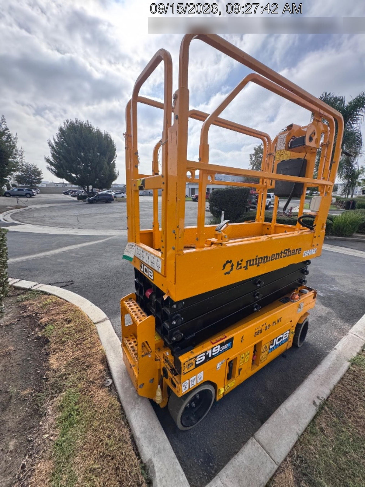 2024 JCB S1932E