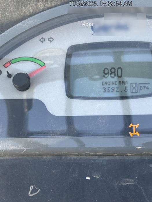 2018 Genie GTH-636 Genie GTH-636 w/Open ROPS, Solid Tires, Work Light/Beacon, 48" Carriage and Forks