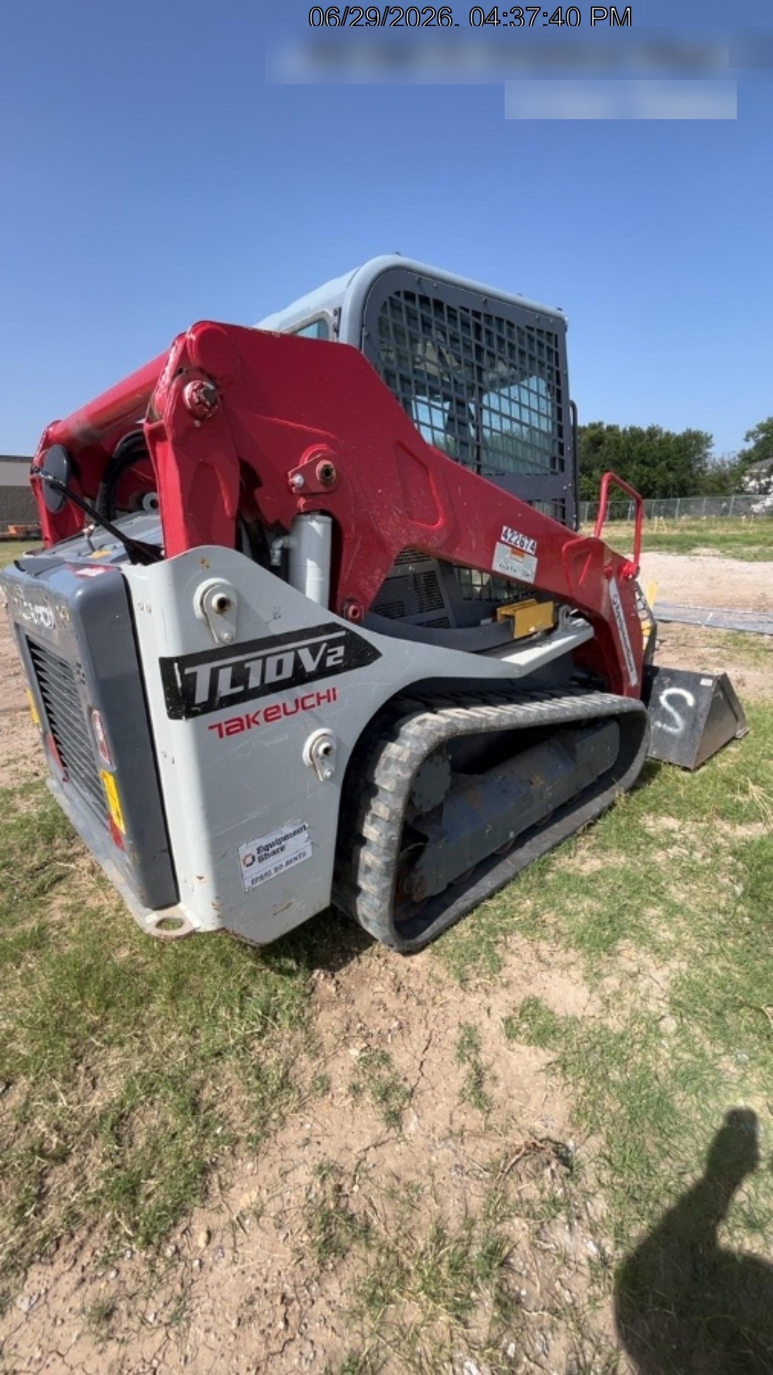 2024 TAKEUCHI TL10V2-CR